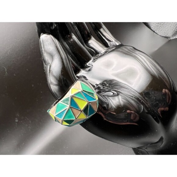 Geometric Enamel Ring - Picture 3 of 6